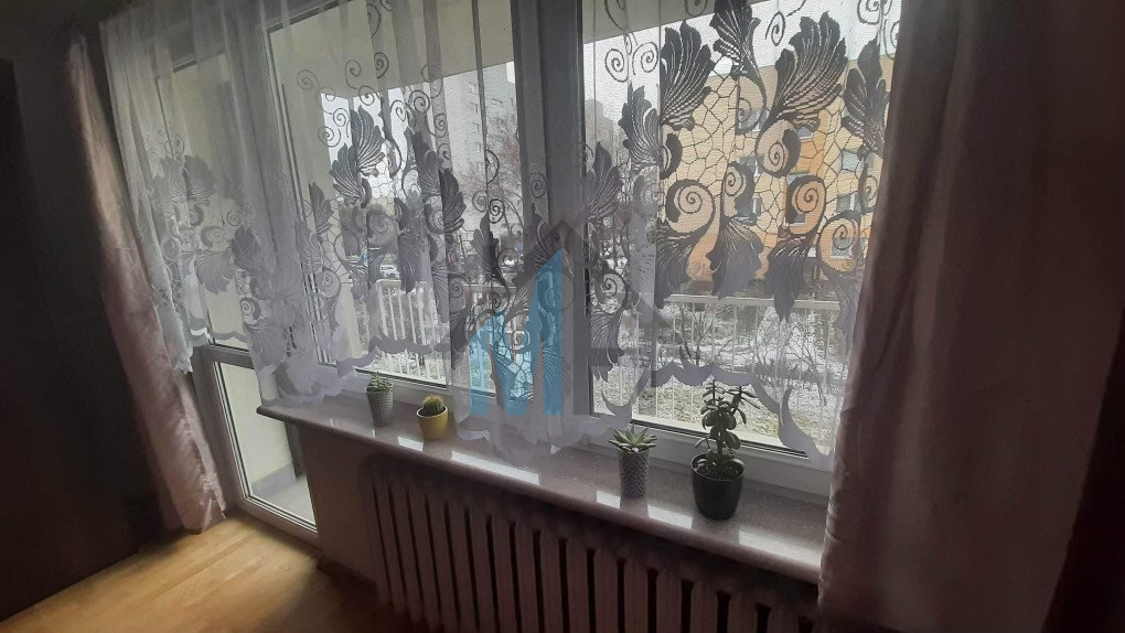 Mieszkanie Sprzedaż  Bemowo Apenińska 11