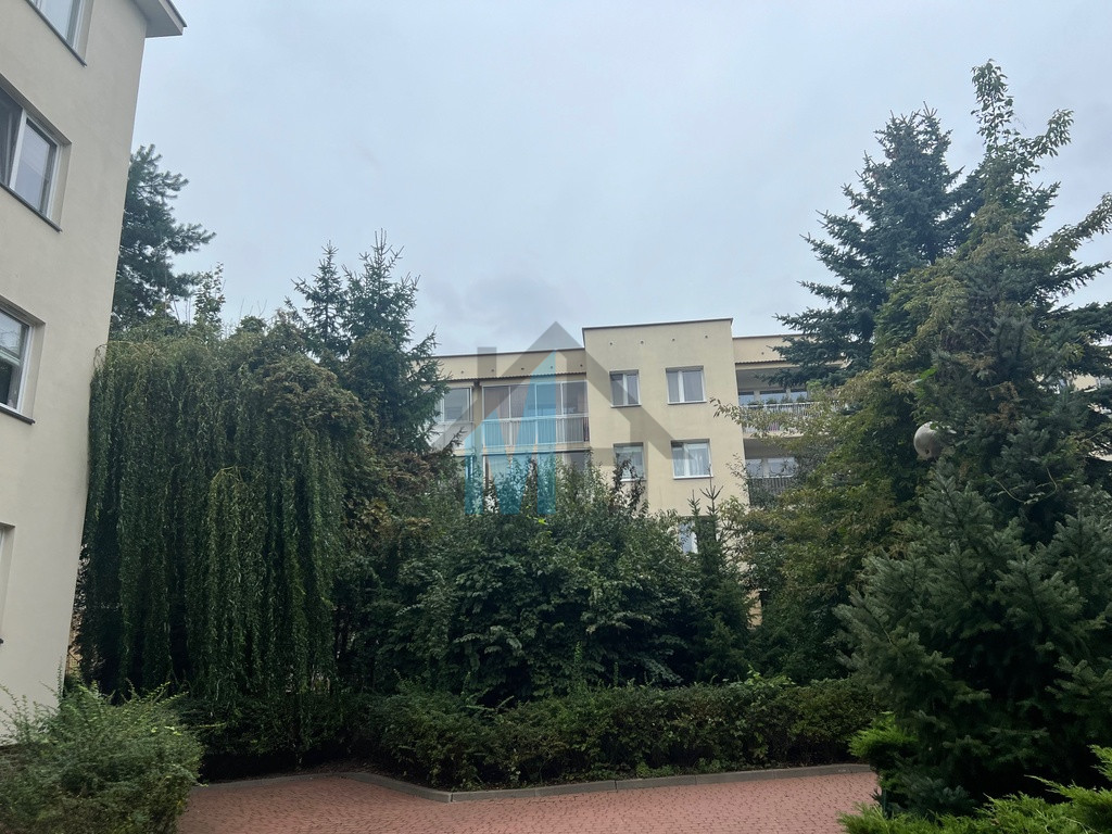 Mieszkanie Sprzedaż  Bemowo Apenińska 24