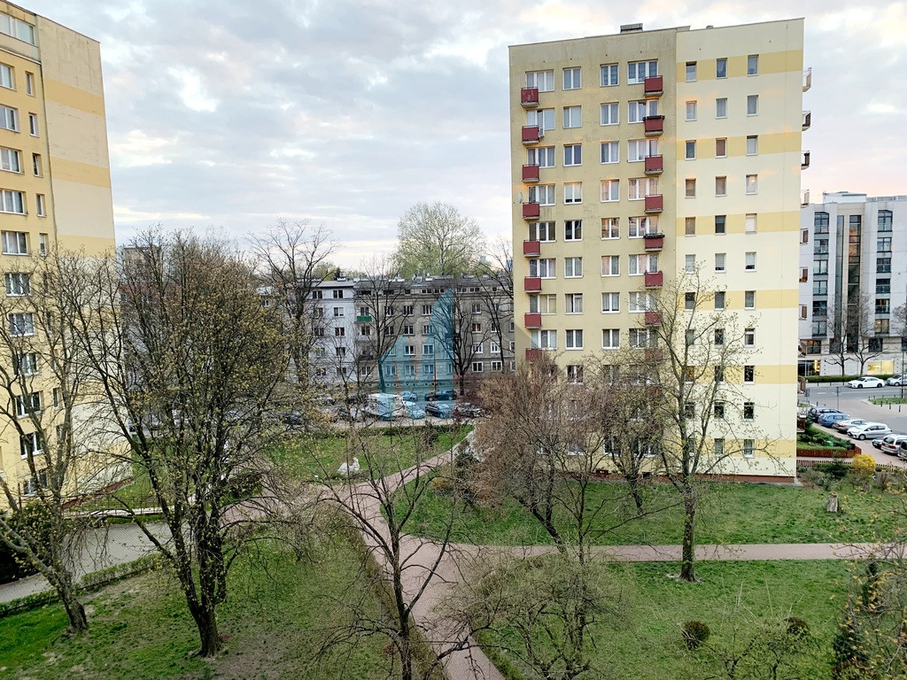 Mieszkanie Sprzedaż  Praga-Południe Międzynarodowa 13