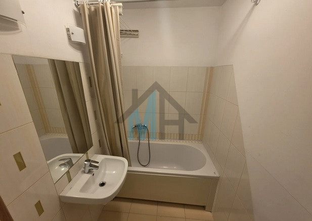 Mieszkanie Sprzedaż  Bielany 10
